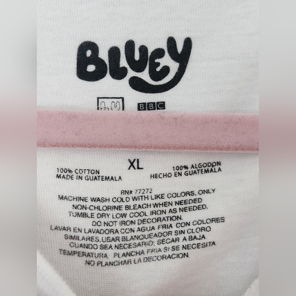 Women's Bluey Hot Topic Crop Top XL Ice Cream Quote - Never Worn - Picture 3 of 5